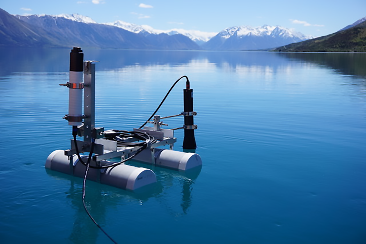 Hyperspectral reflectance measurements in Lake Ohau