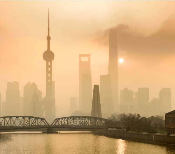 Shanghai Financial Center in a haze of pollution